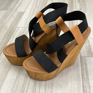 Steve Madden Wedges size 7
